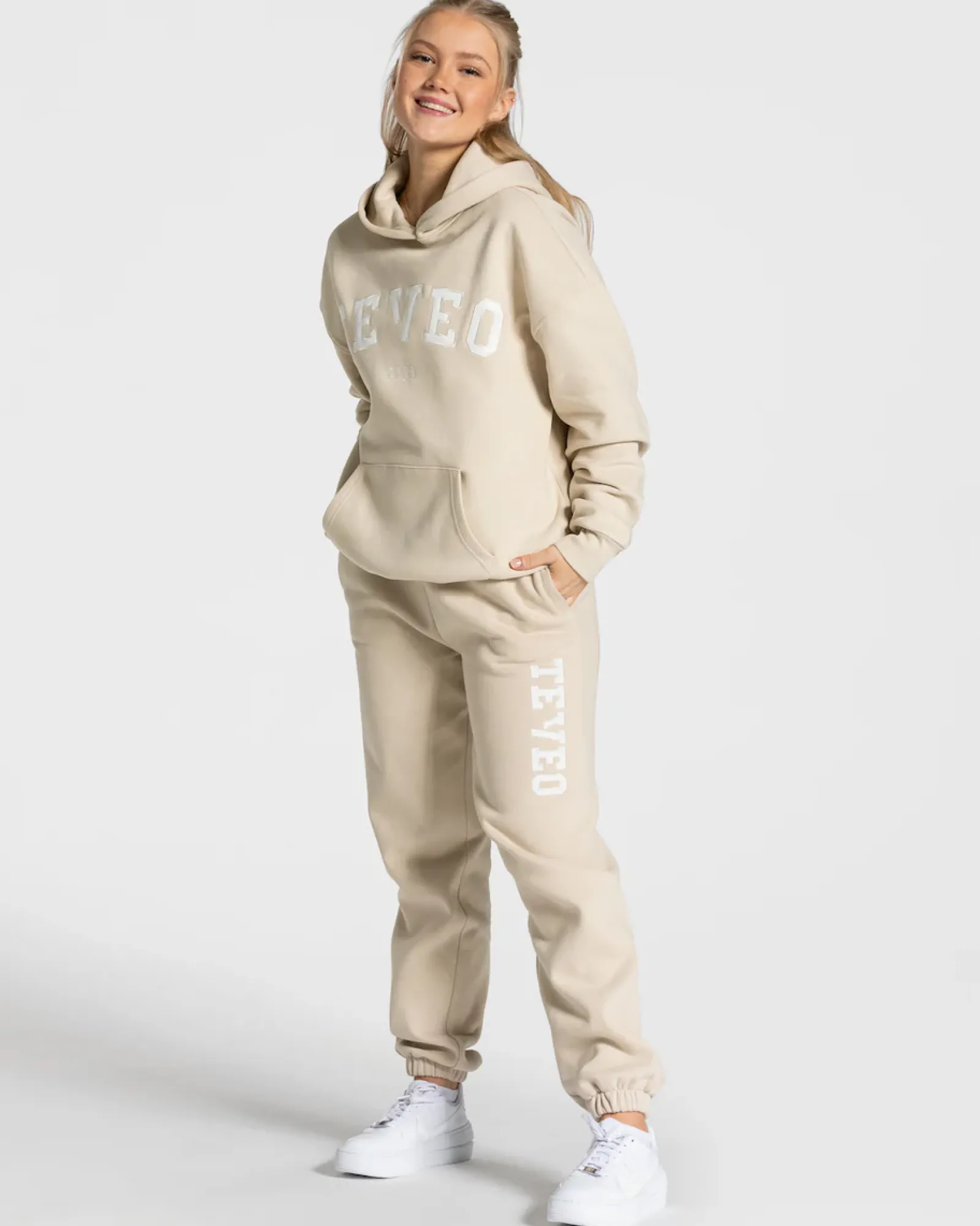 TEVEO College Oversized Hoodie " ">Frau Hoodies & Jacken