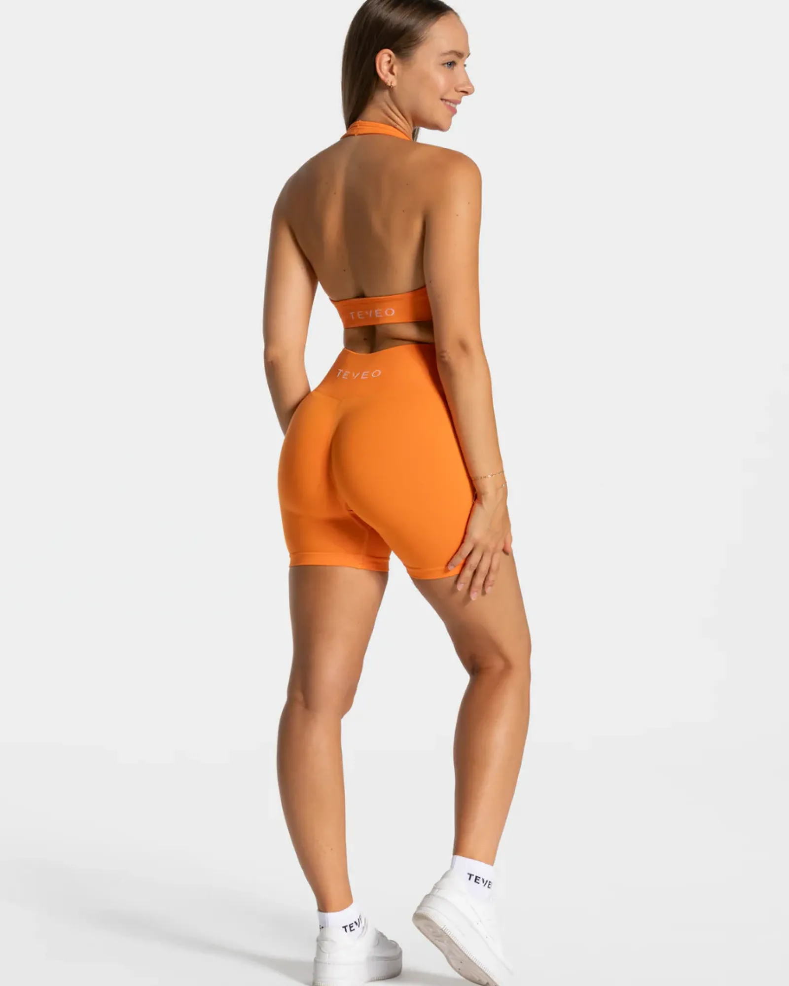 TEVEO Everyday Neckholder Bh " ">Frau Sport Bhs