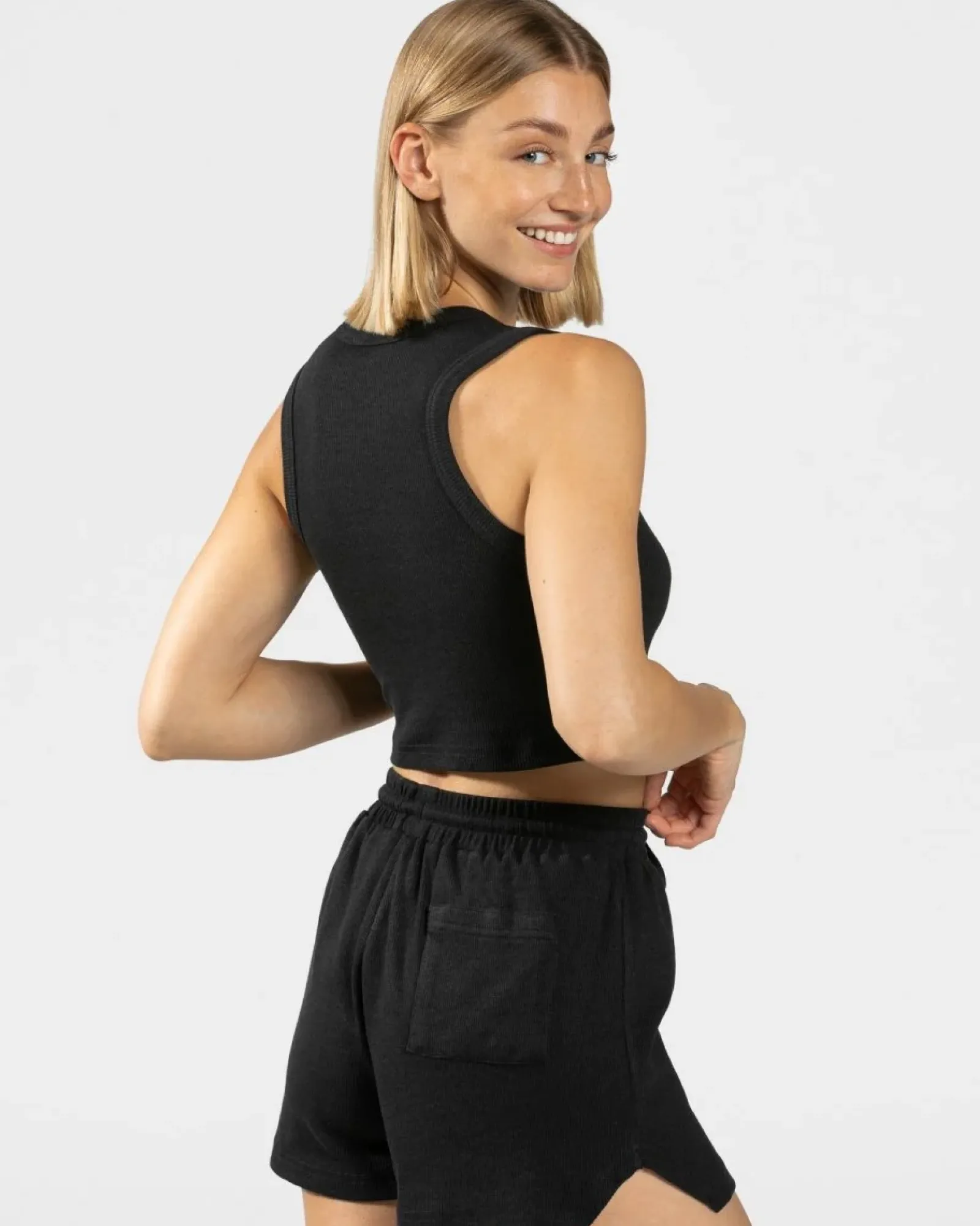 TEVEO Lounge Crop Top " ">Frau Tops