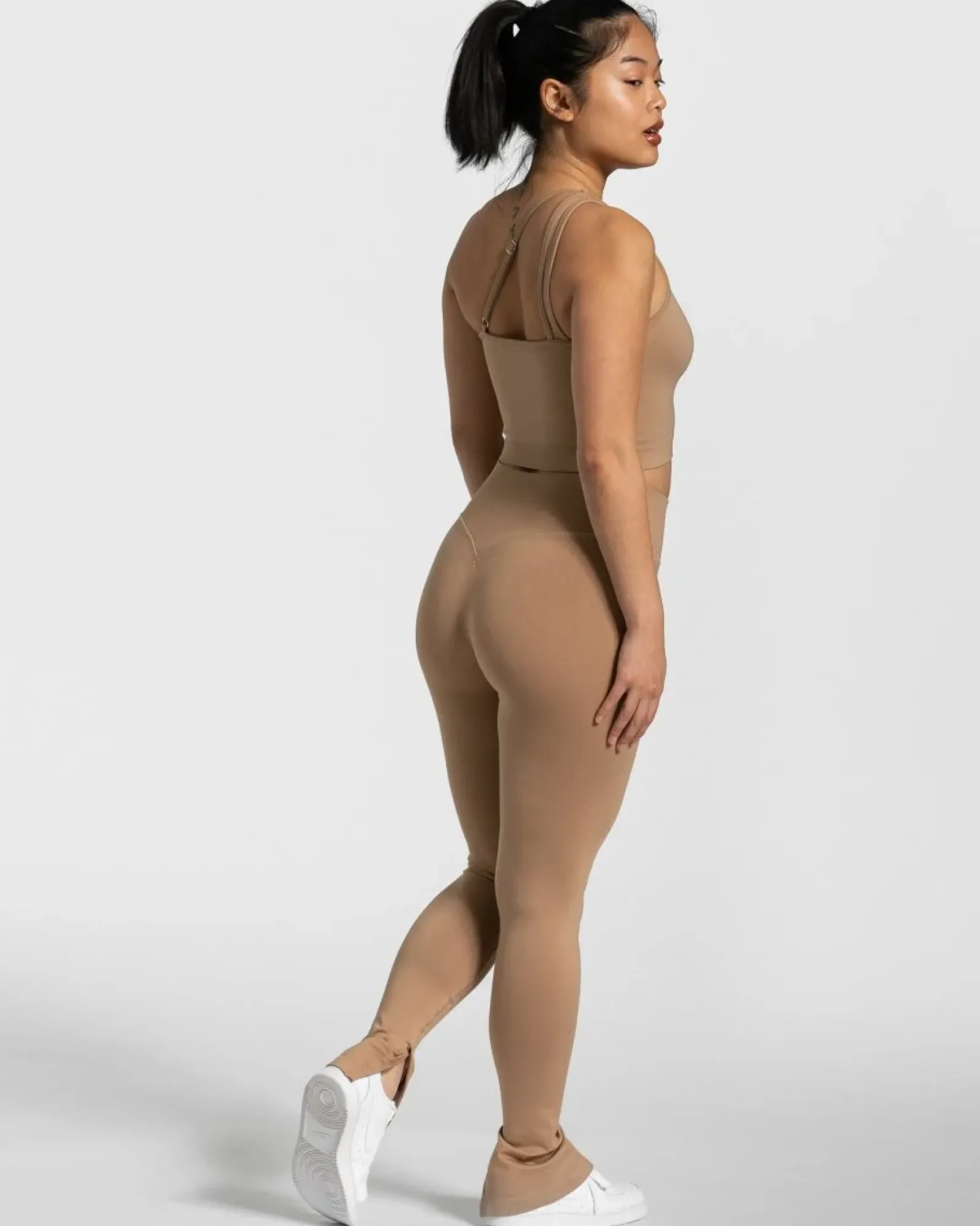 TEVEO Sassy One Shoulder Top " ">Frau Tops