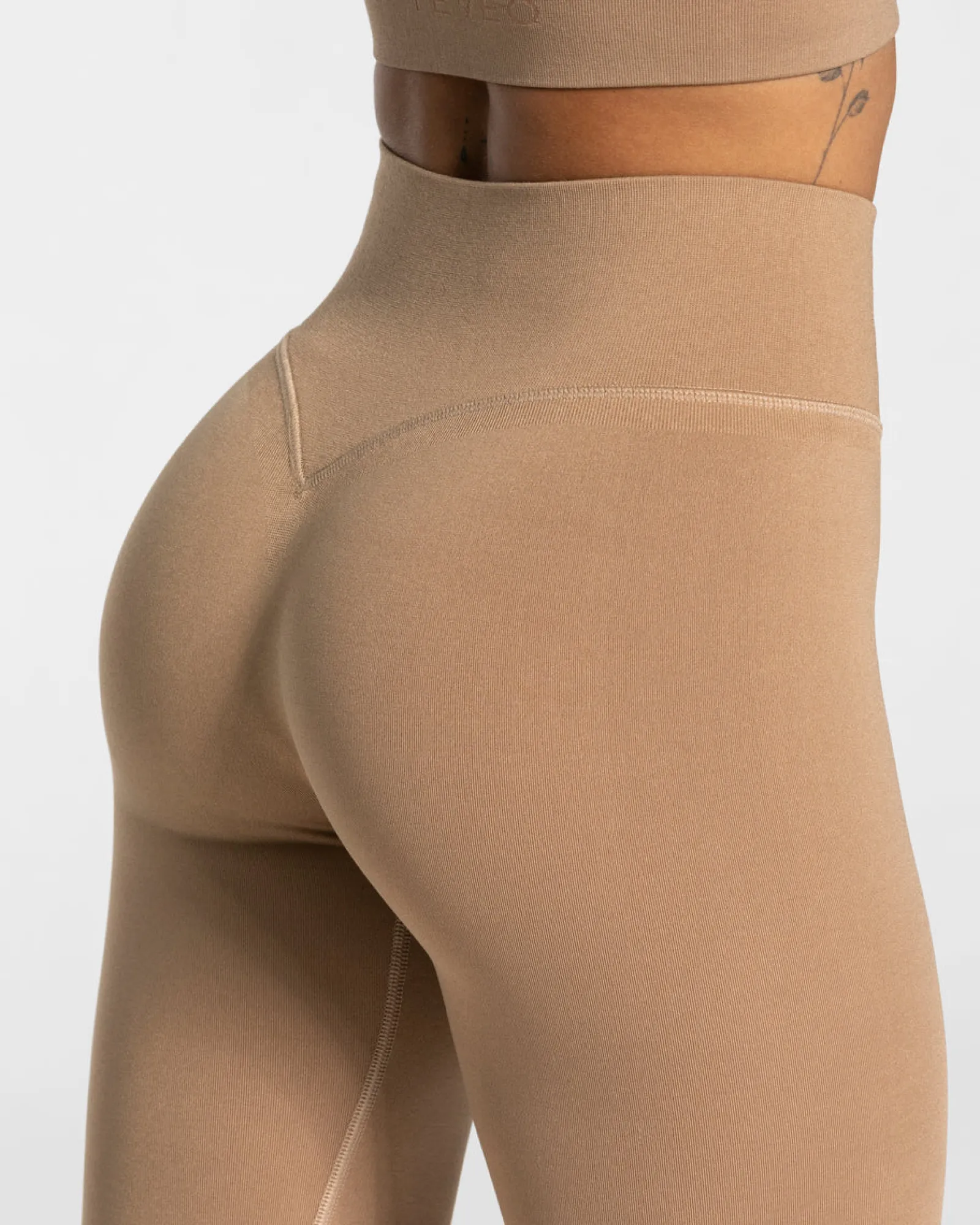 TEVEO Sassy Slit Leggings " ">Frau Leggings & Hosen