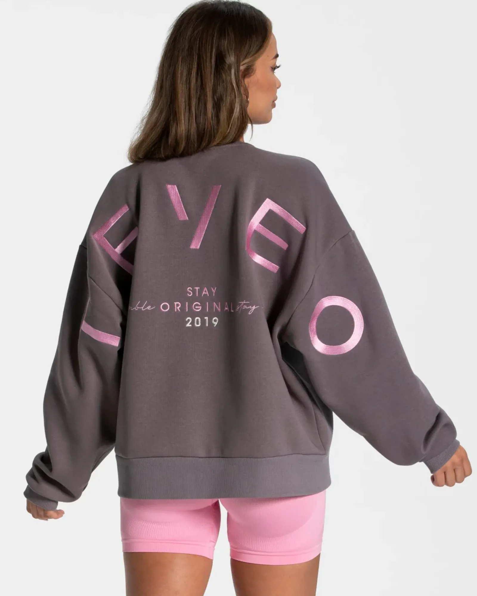 TEVEO Signature Oversized Sweater " ">Frau Hoodies & Jacken