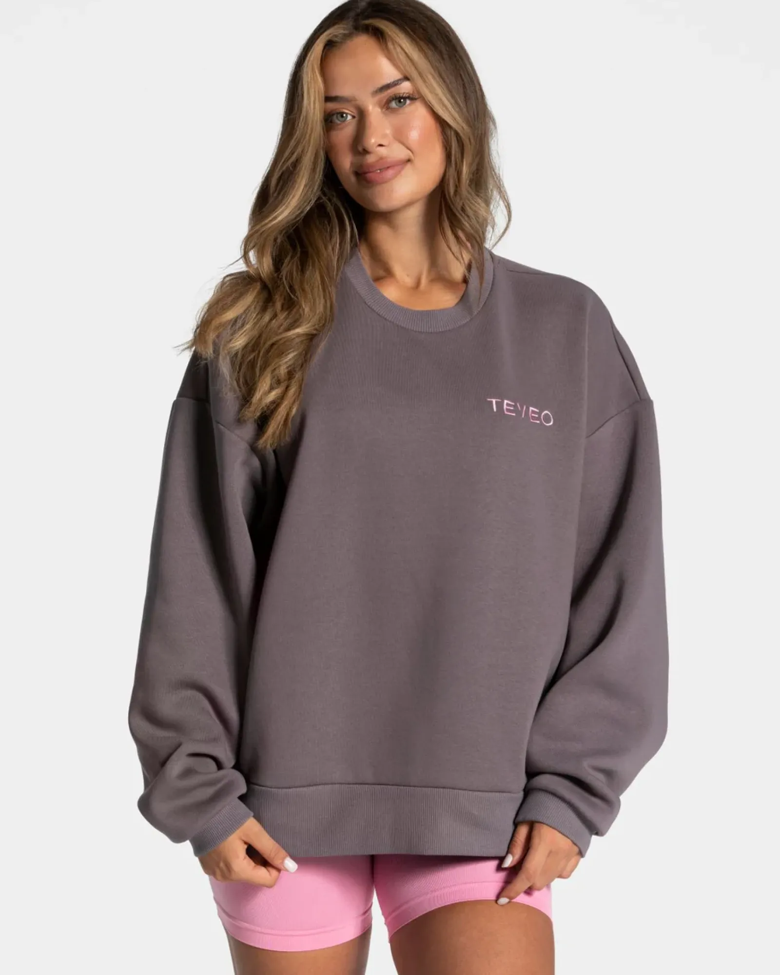 TEVEO Signature Oversized Sweater " ">Frau Hoodies & Jacken
