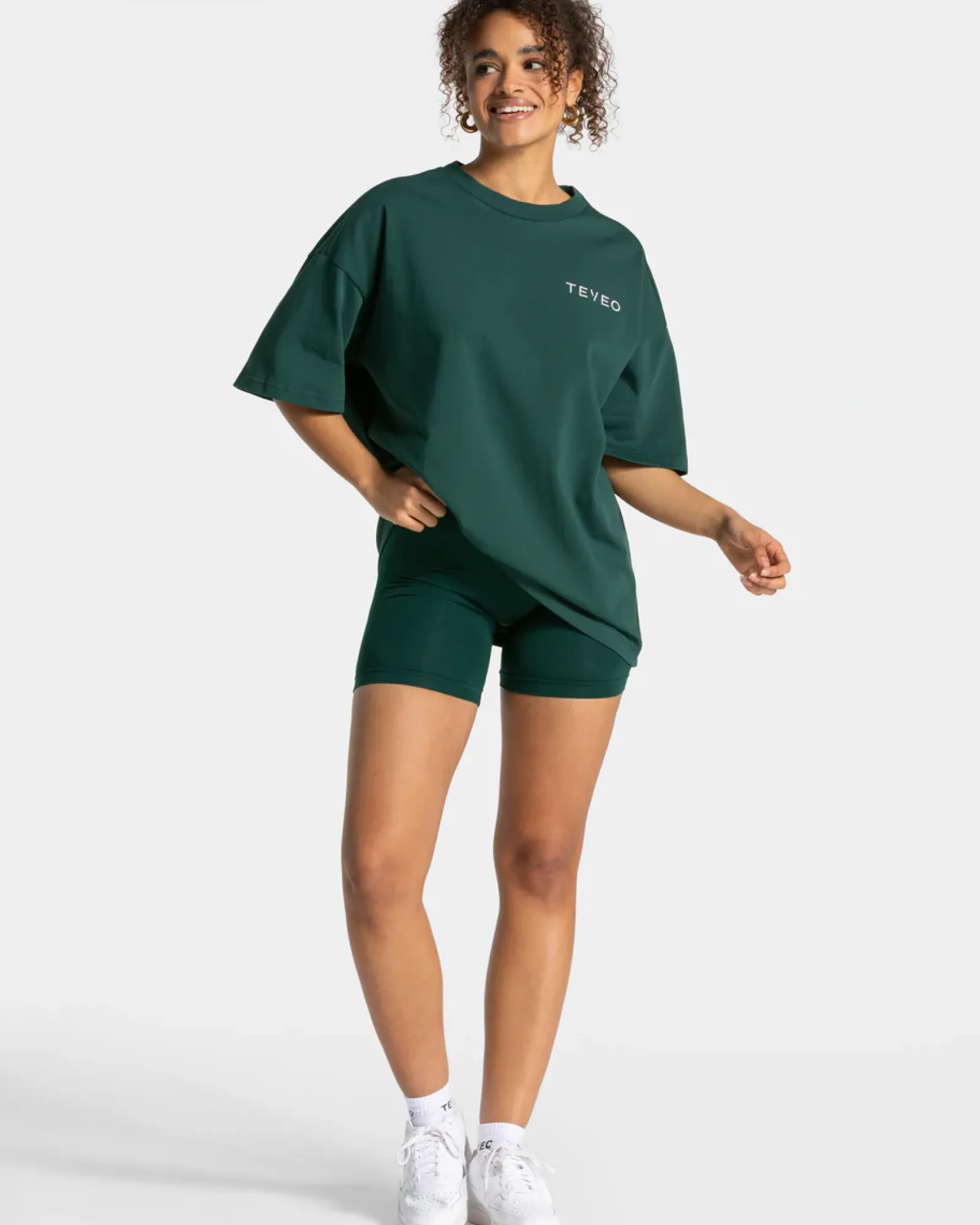TEVEO Signature Oversized T-Shirt " ">Frau T-Shirts