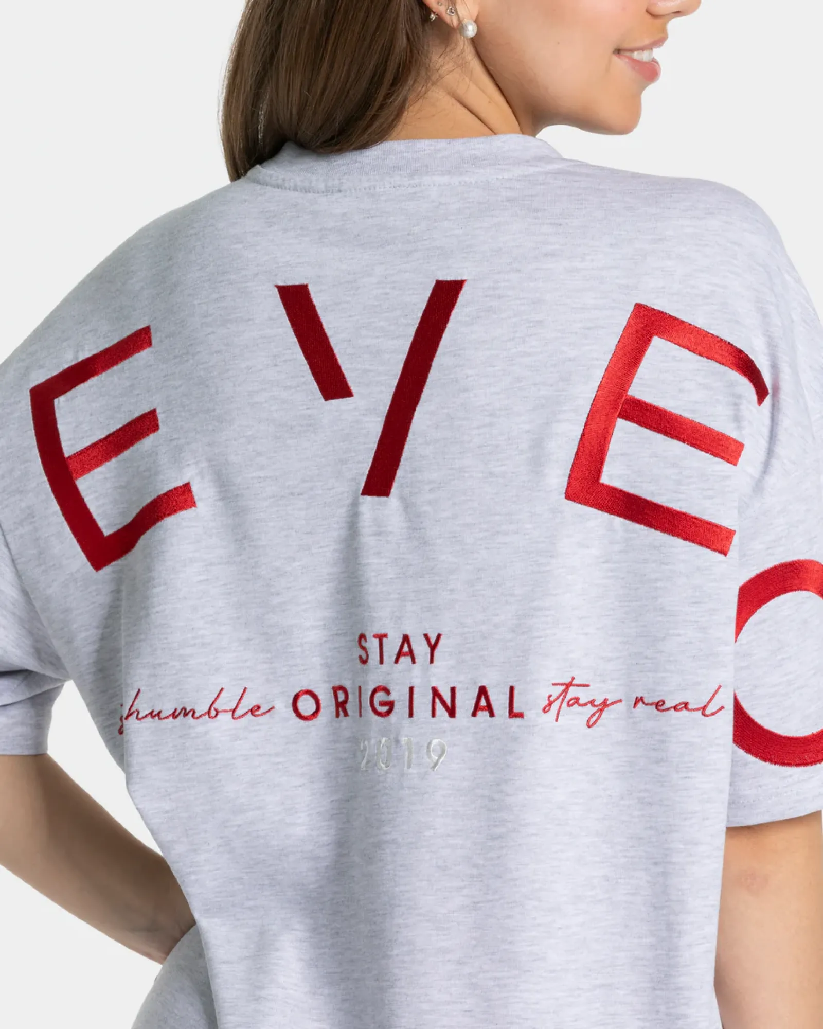 TEVEO Signature Oversized T-Shirt " ">Frau T-Shirts