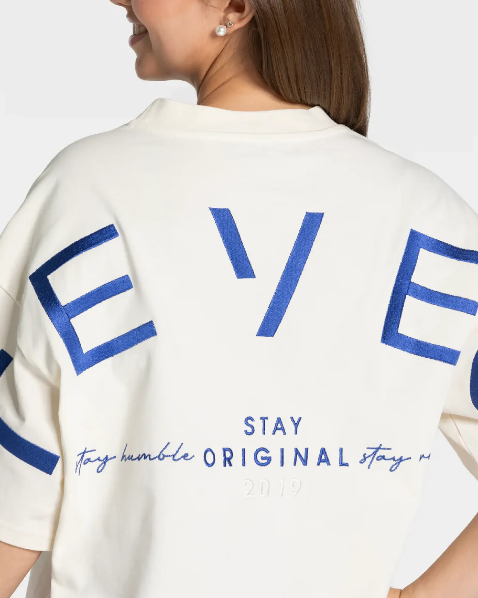 TEVEO Signature Oversized T-Shirt " ">Frau T-Shirts