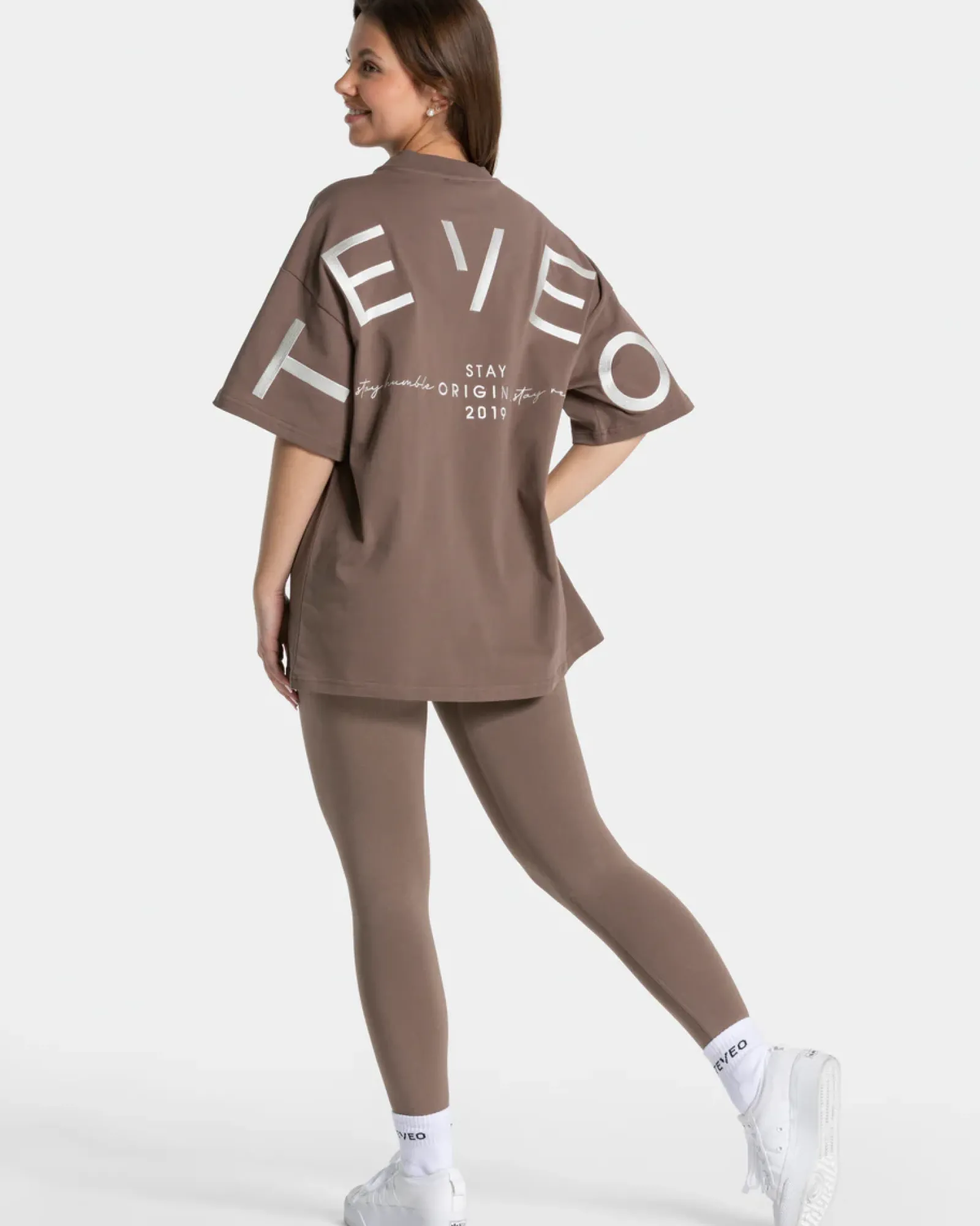 TEVEO Signature Oversized T-Shirt " ">Frau T-Shirts
