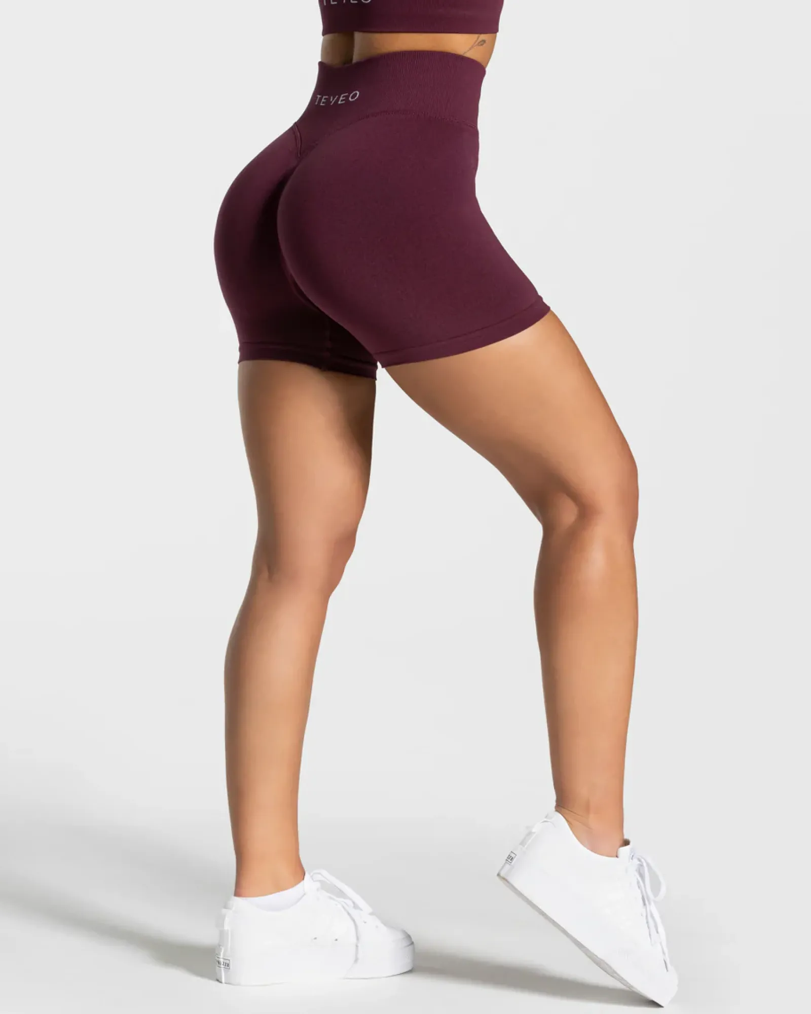 TEVEO Statement Scrunch Short " ">Frau Shorts