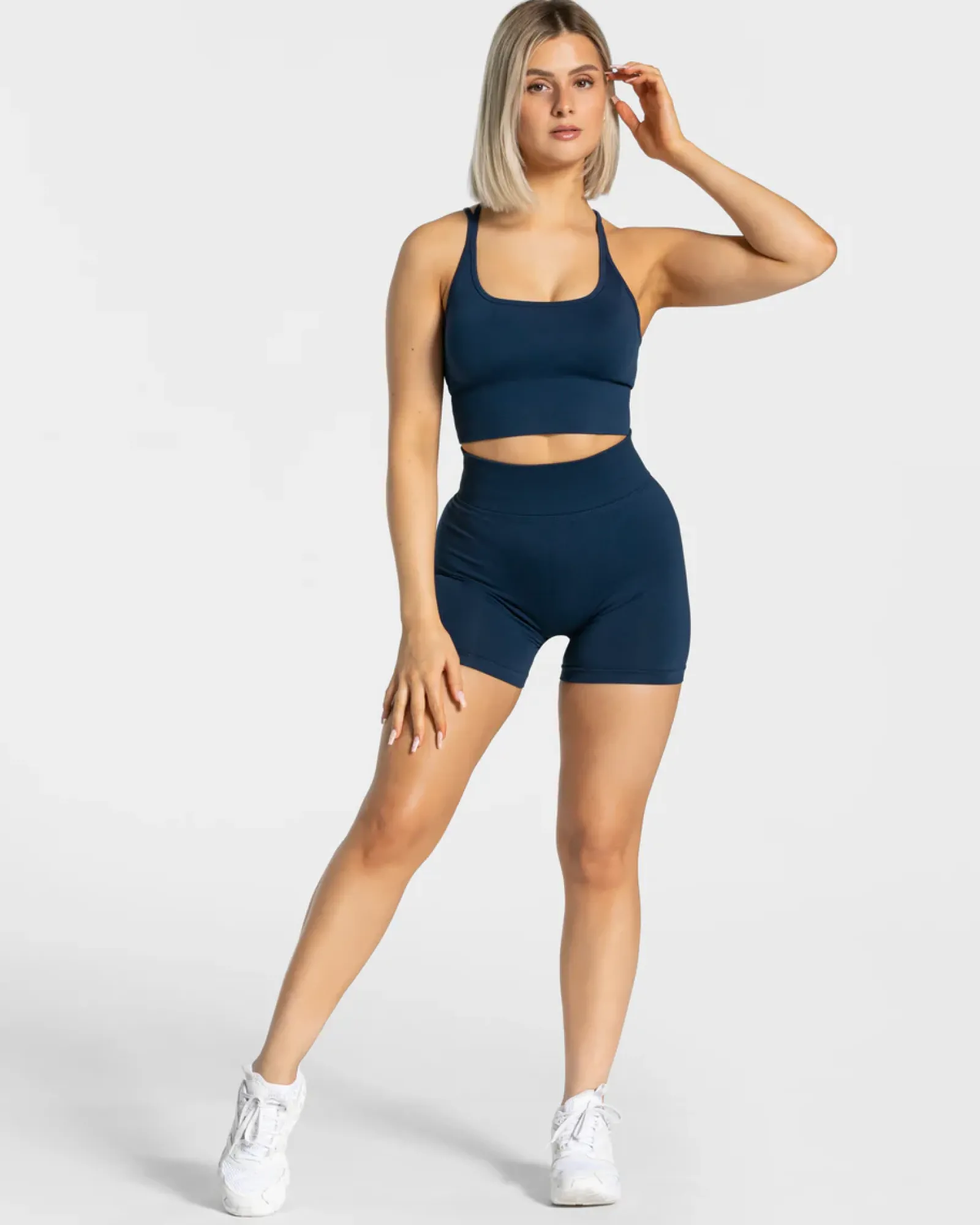 TEVEO Statement Scrunch Short " ">Frau Shorts