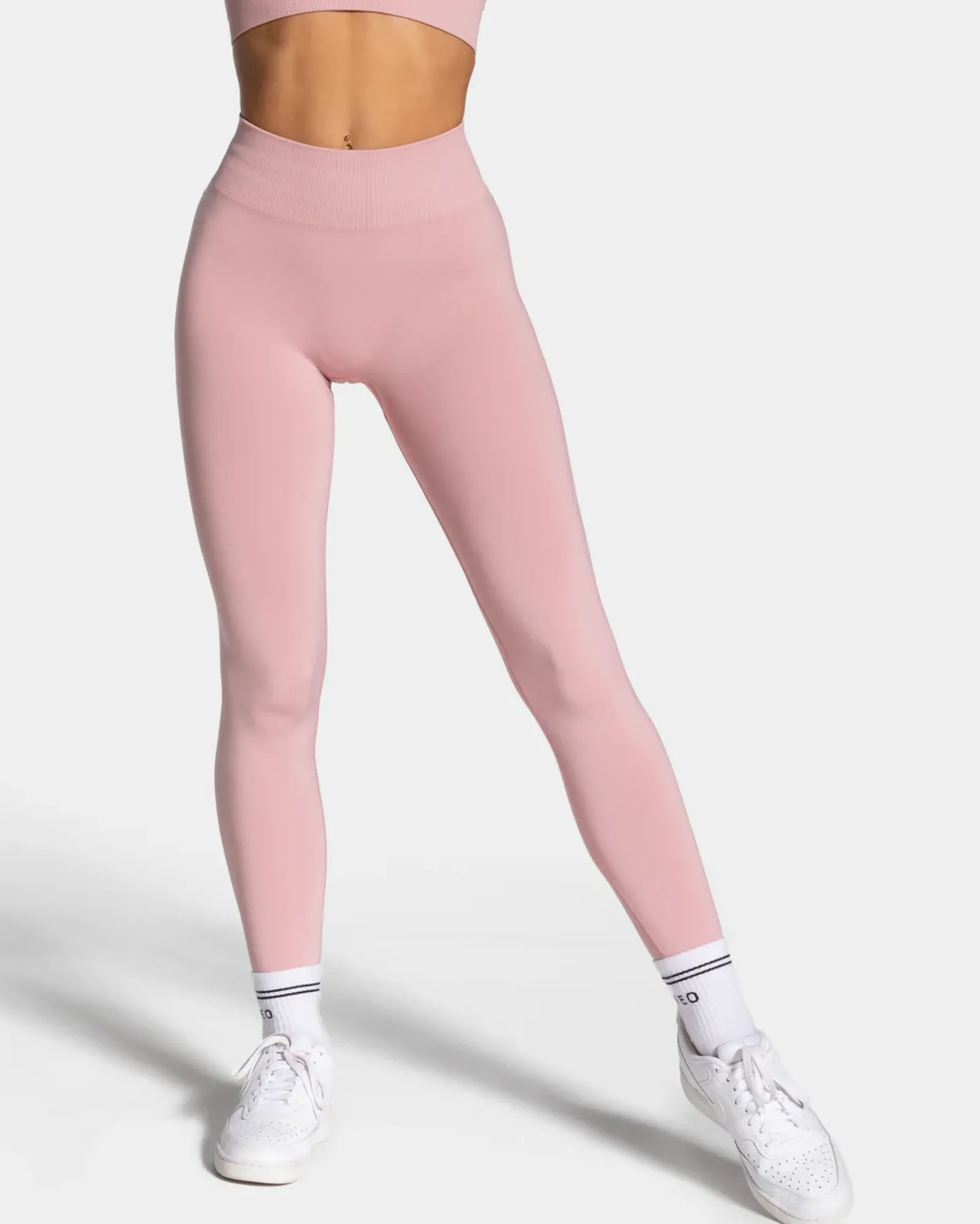 TEVEO Timeless Scrunch Leggings " ">Frau Leggings & Hosen