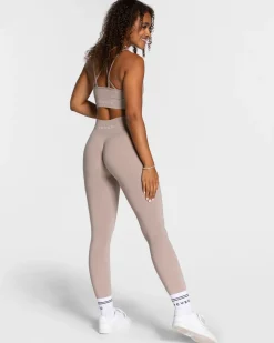 TEVEO Timeless Scrunch Leggings 