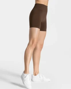TEVEO Timeless Scrunch Short " ">Frau Shorts