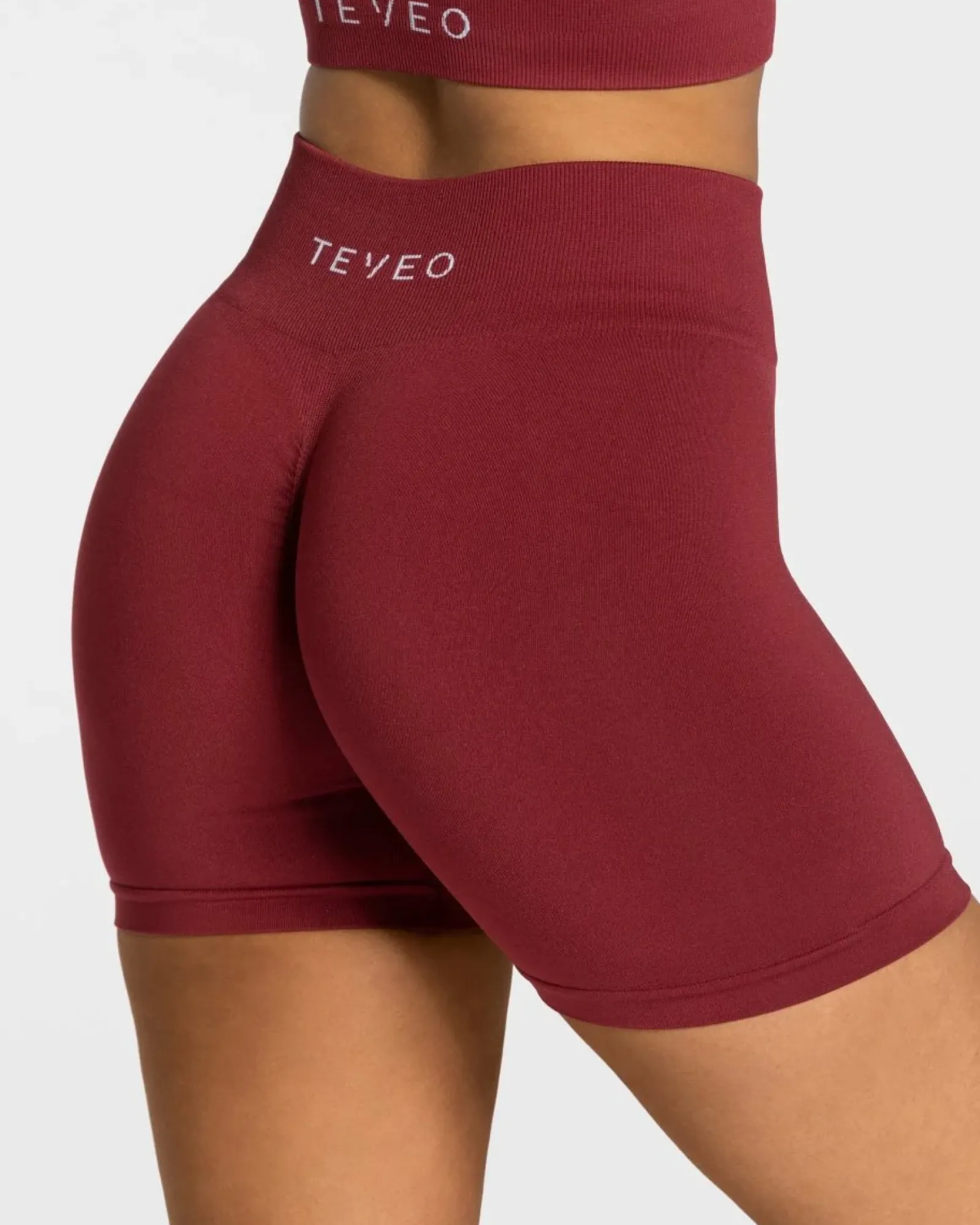 TEVEO Timeless Scrunch Short " ">Frau Shorts