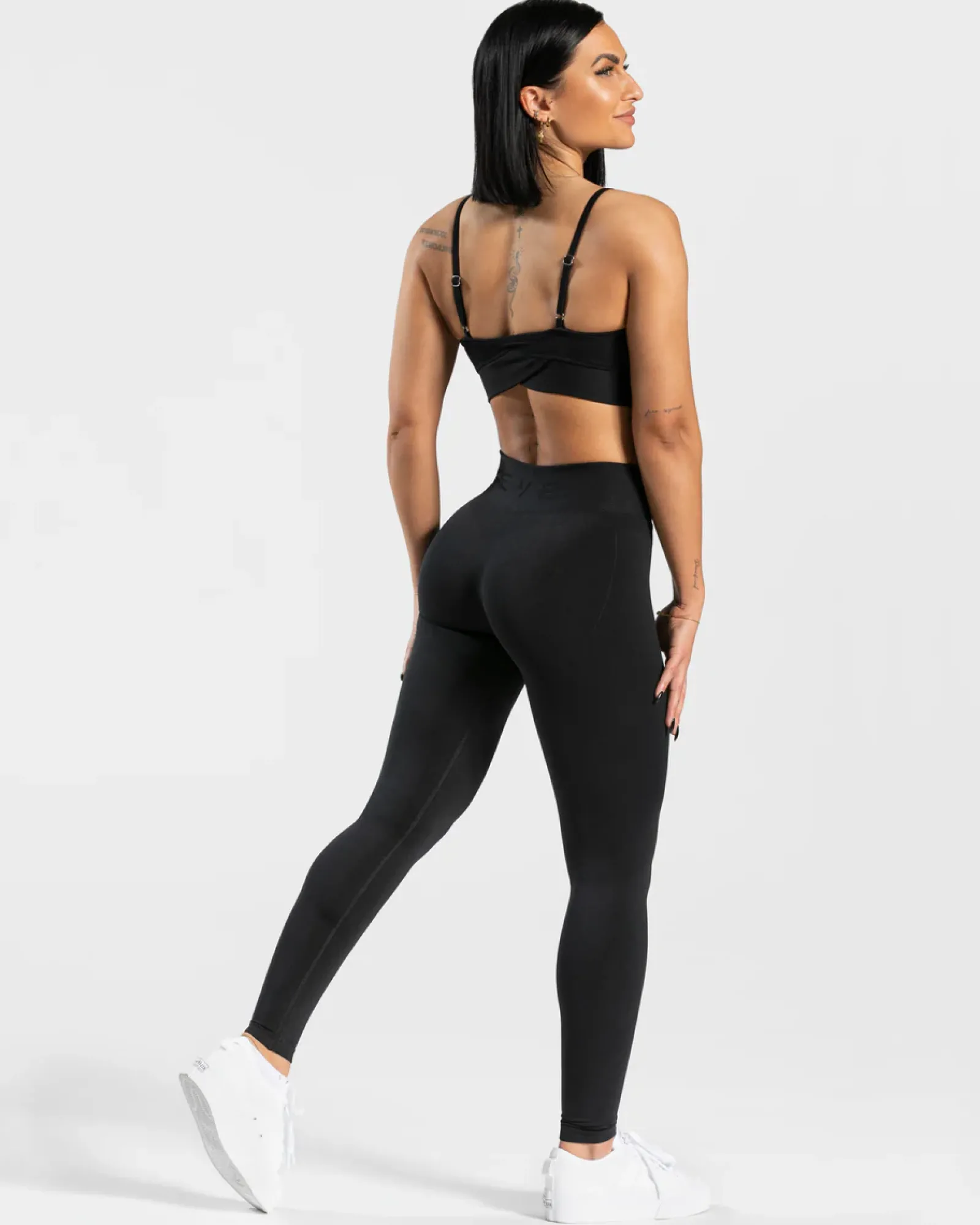 TEVEO V-Shape Bh " ">Frau Sport Bhs